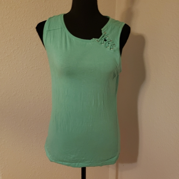 Colstory Tops - Ladies Stylish Mint Green Tank Top